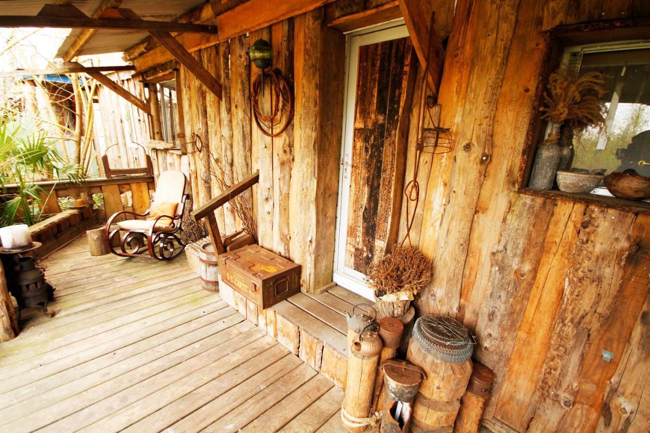 Bamboo Lodge Groninga Exterior foto